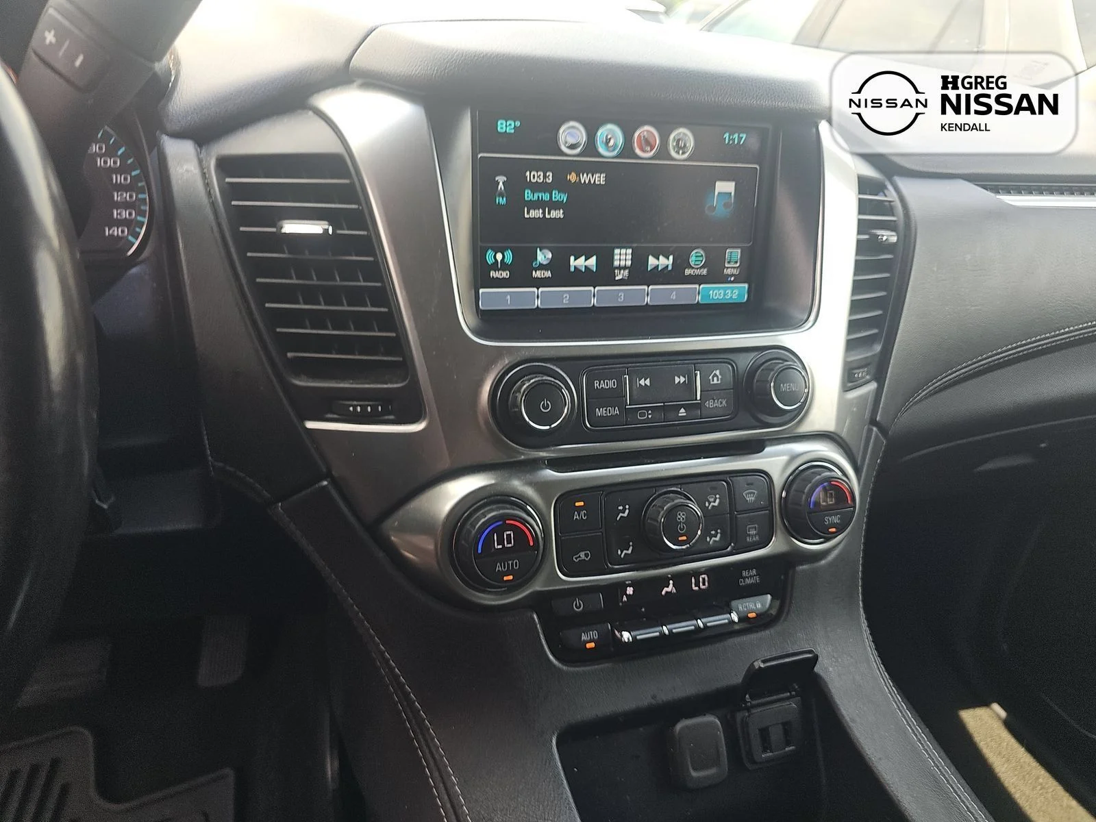 Used 2019 White Chevrolet LS image 8