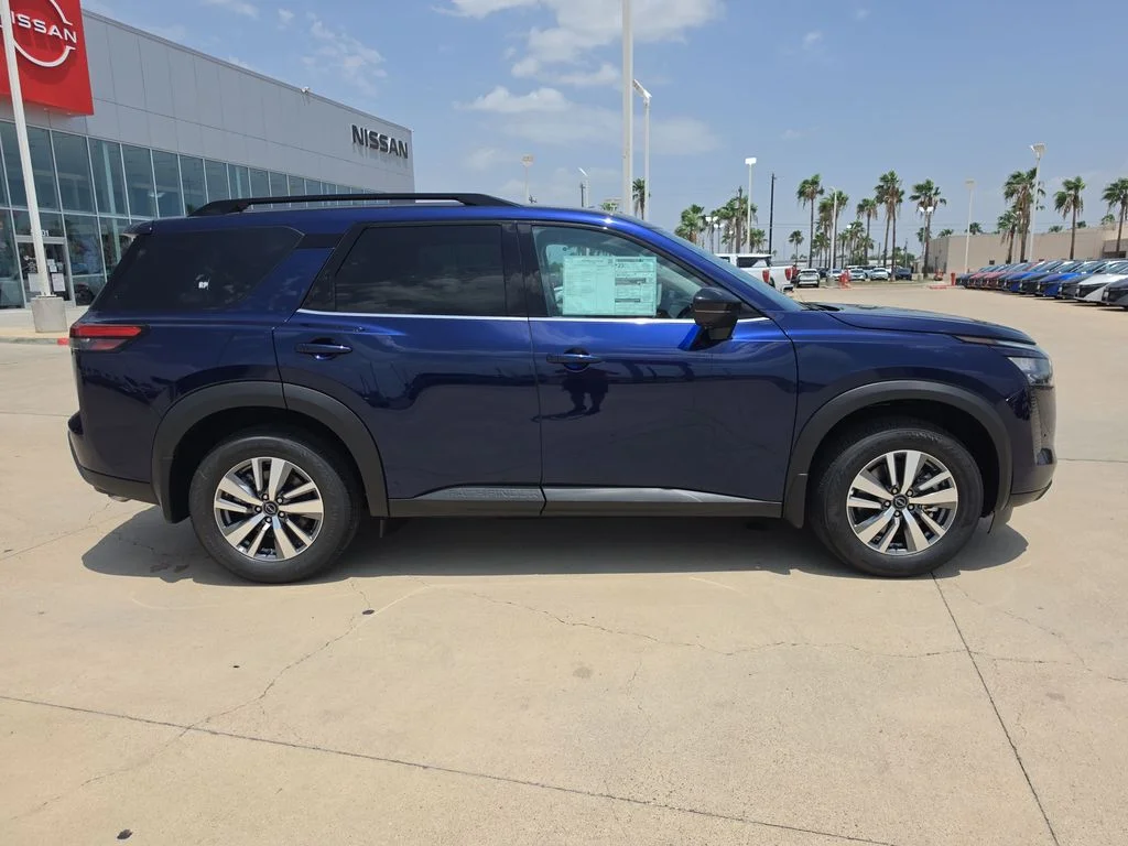 New 2026 Deep Ocean Blue Pearl Nissan SL image 7
