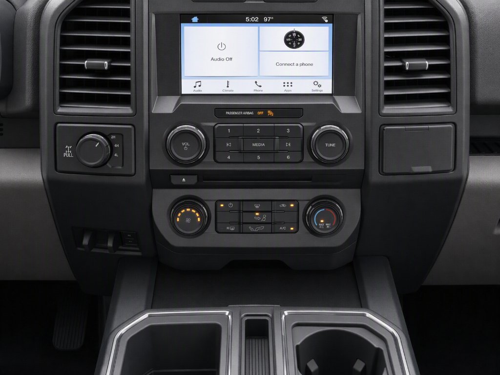 Used 2018 Shadow Black Ford XL image 10