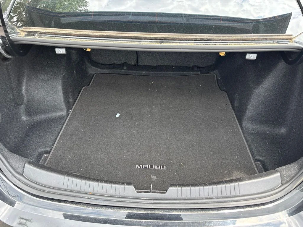 Used 2017 Black Chevrolet Premier image 16