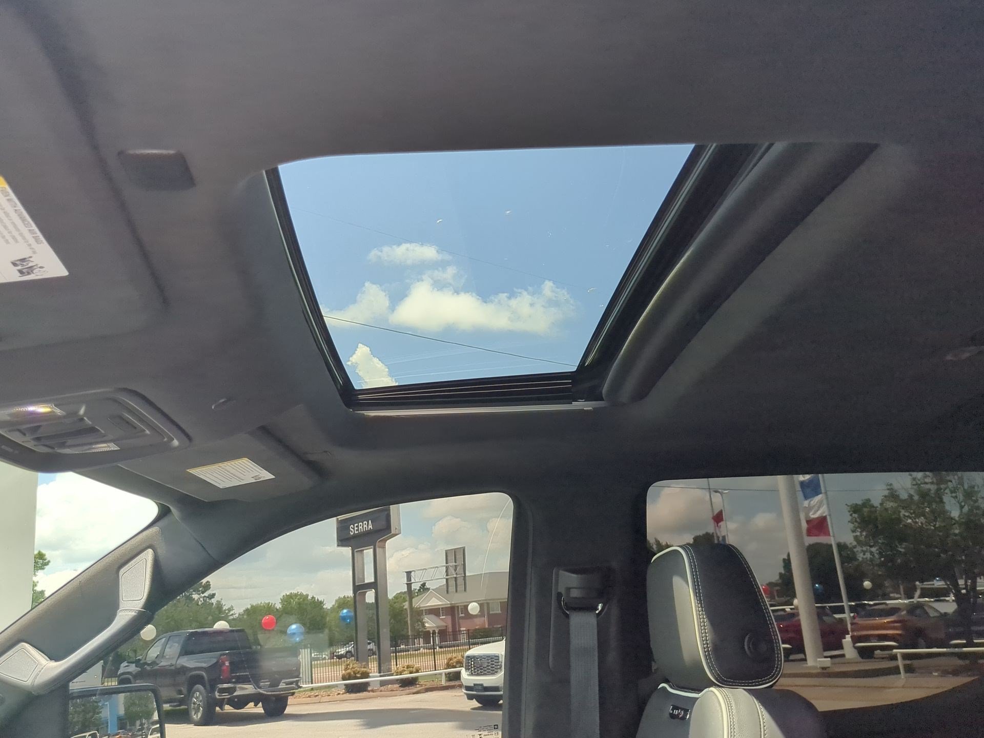 Used 2025 Summit White GMC AT4X image 21