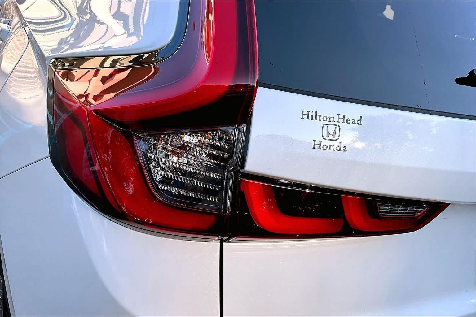 Used 2024 Platinum White Pearl Honda Sport Touring image 29