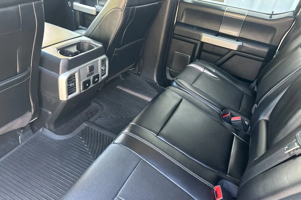 Used 2018 Ingot Silver Ford Lariat image 13