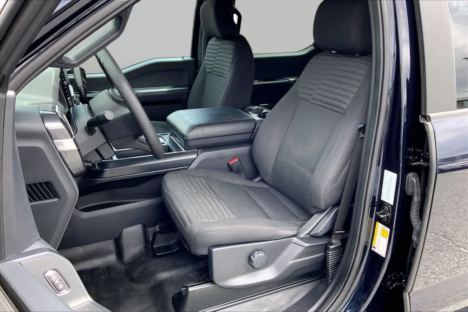 Used 2023 Antimatter Blue Metallic Ford XL image 8