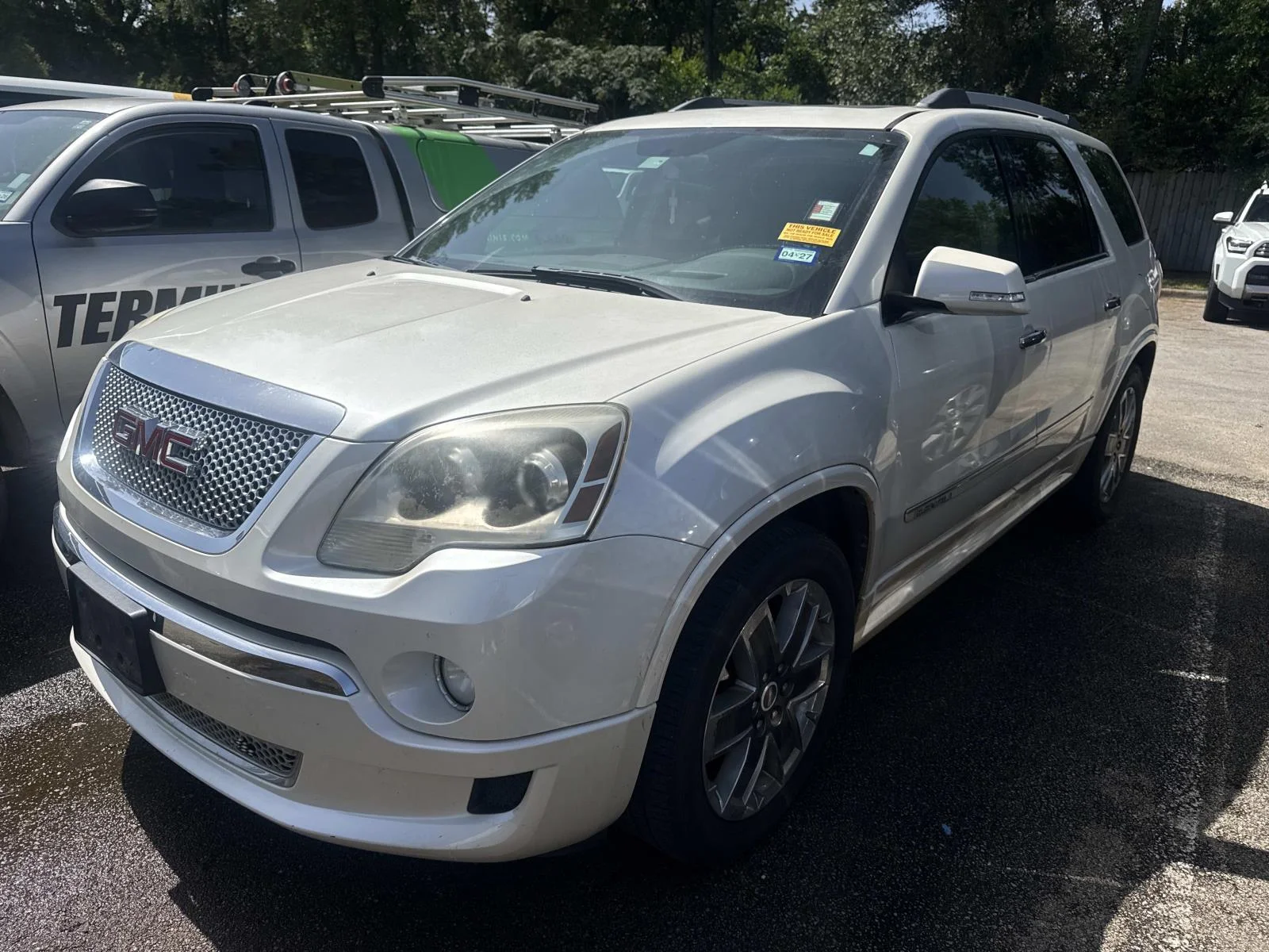 Used 2012 White GMC Denali image 2
