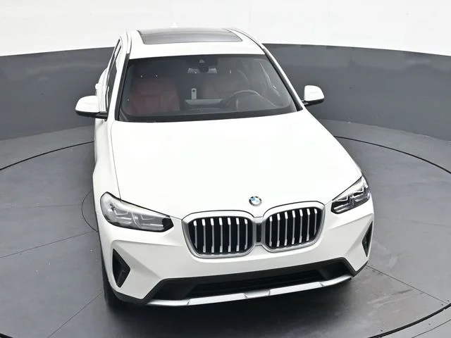 Used 2023 White BMW sDrive30i image 28