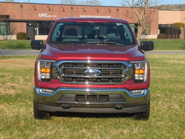 Used 2023 Red Ford XLT image 16