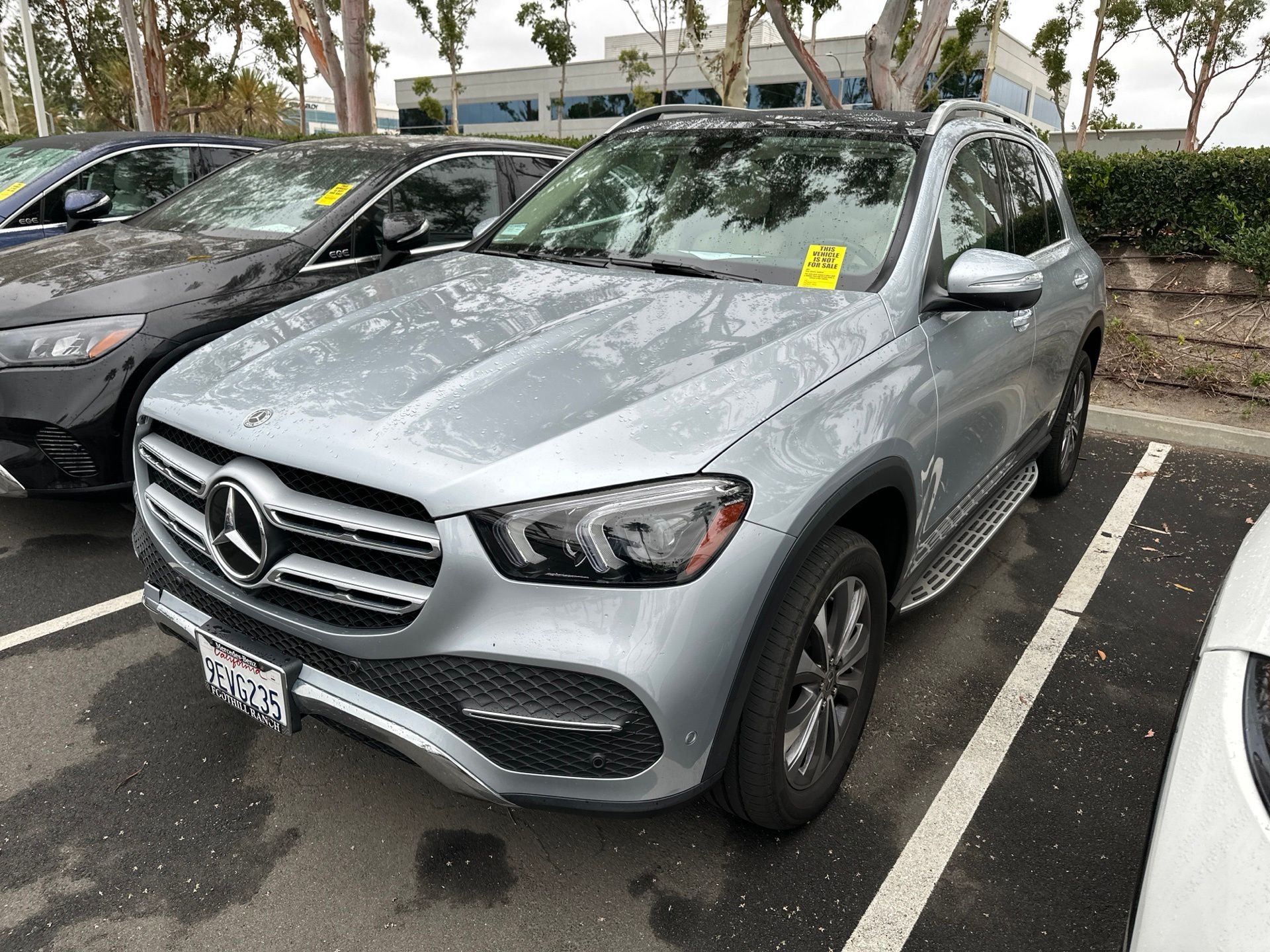 Used 2023 Silver Mercedes-Benz GLE 350 image 1