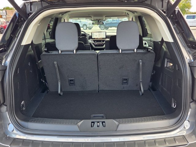 New 2026 Gray Ford Active image 7