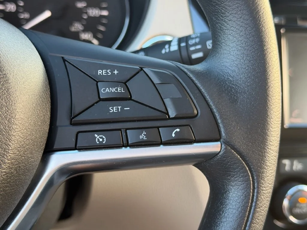 Used 2020 Gray Nissan SV image 24