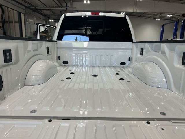 New 2026 Star White Metallic Tri-Coat Ford F-350® Platinum® image 26