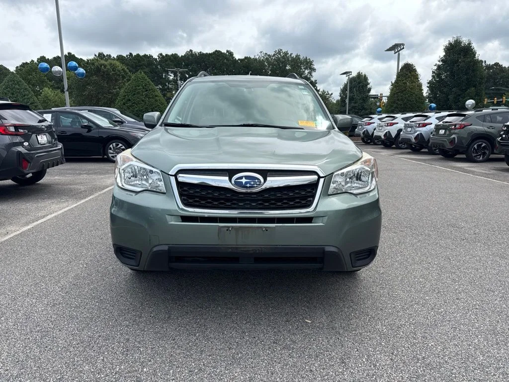 Used 2016 Green Subaru 2.5i Premium image 6