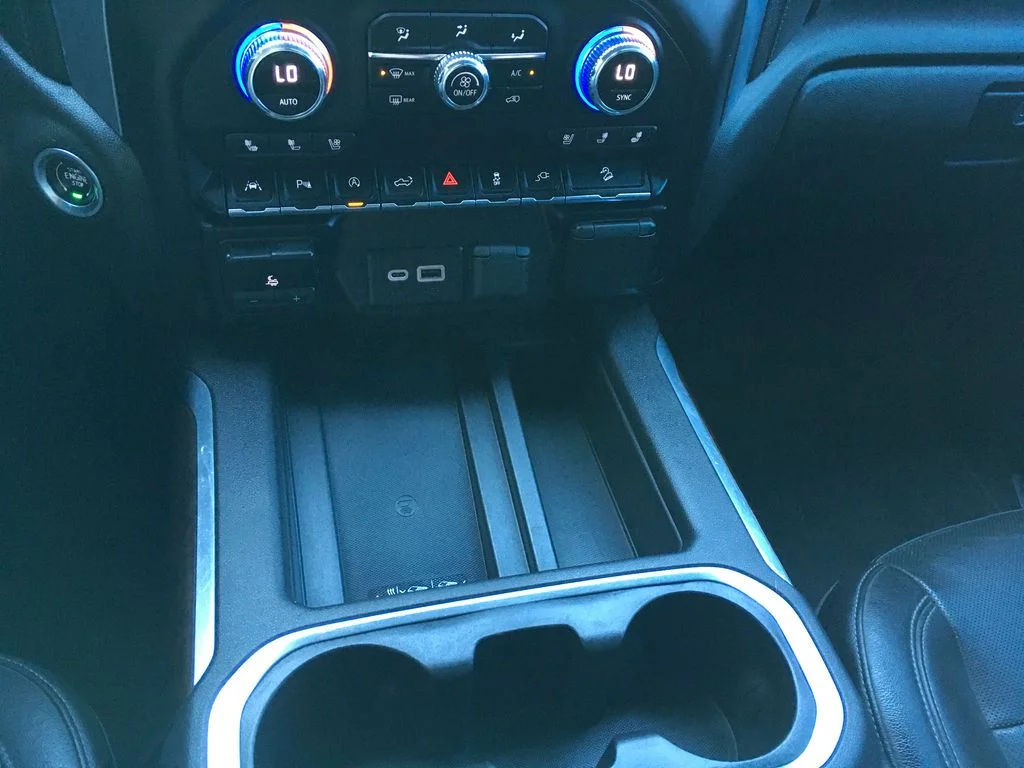 2020 GMC Sierra 1500 SLT - Photo 19
