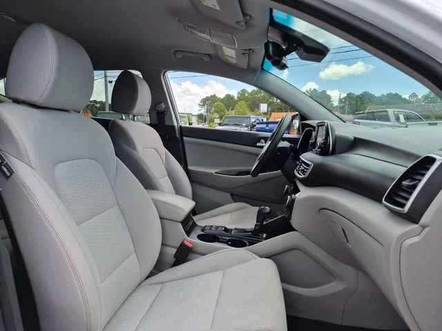 Used 2021 White Hyundai Value image 24