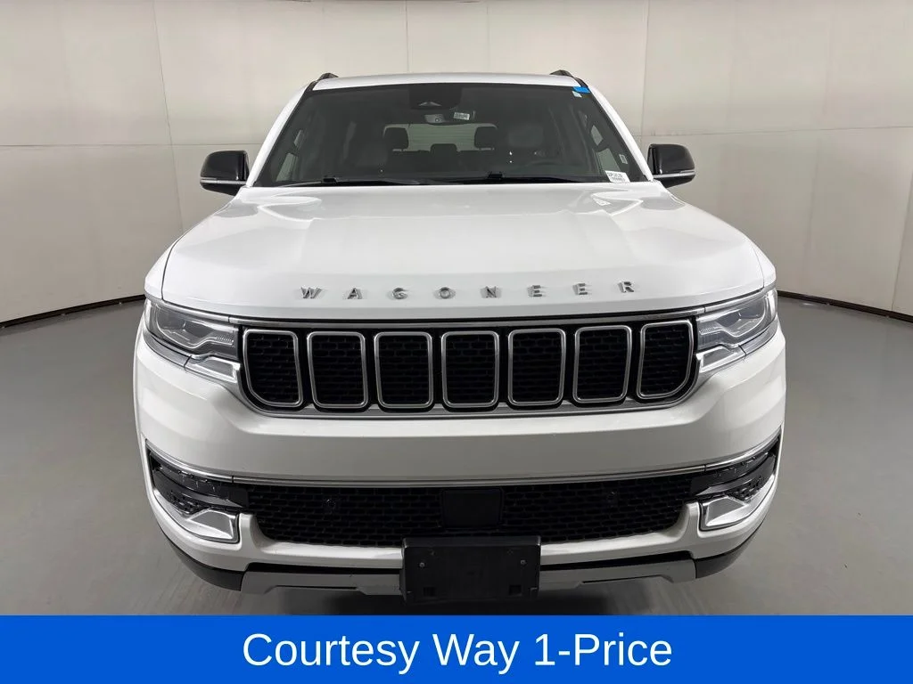 Used 2024 White Jeep Series II image 4