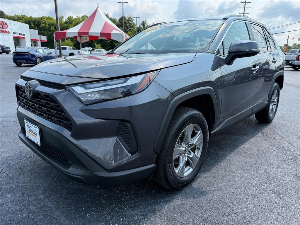 Certified Used 2025 Magnetic Gray Metallic Toyota XLE image 4