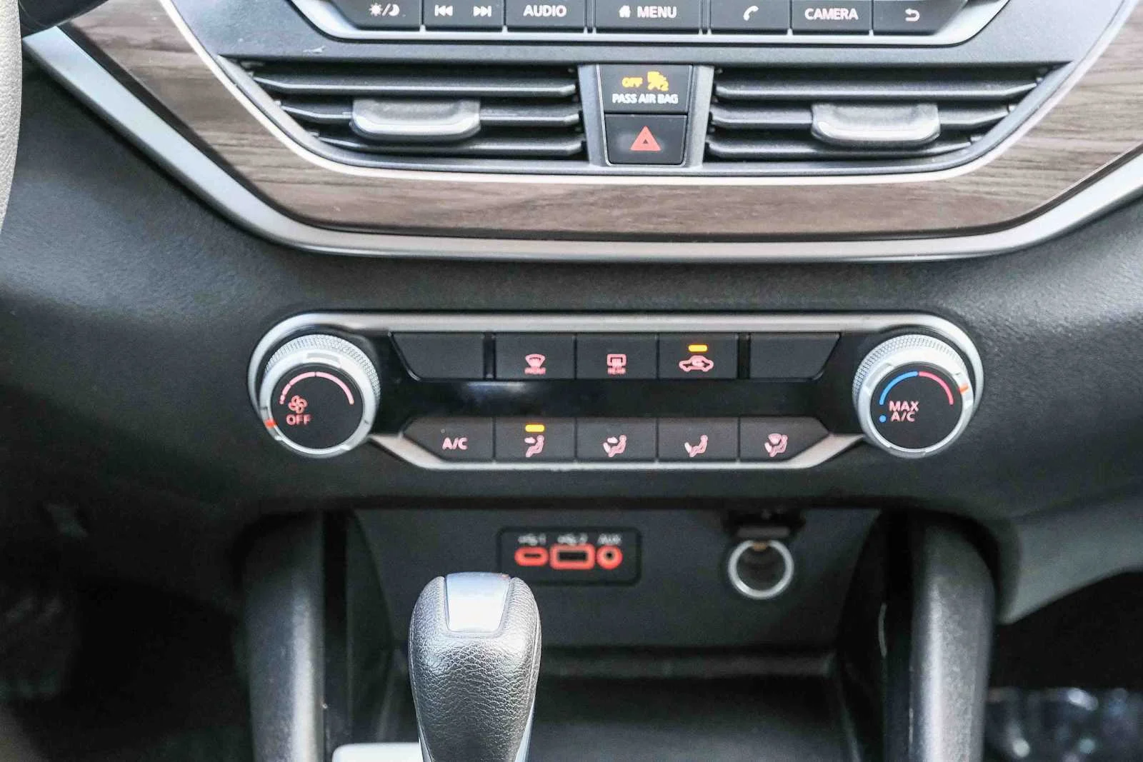 2024 Nissan Altima SV - Photo 16