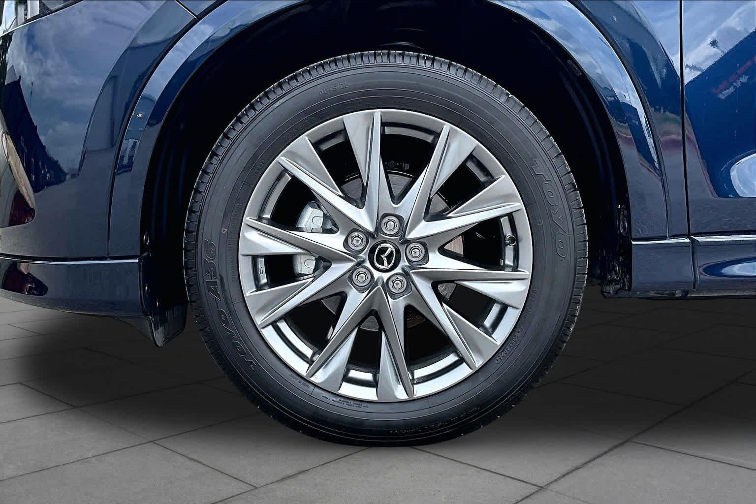 Used 2025 Deep Crystal Blue Mica Mazda 2.5 S Premium Plus Package image 11