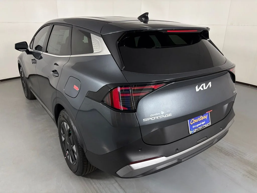 New 2027 Gravity Gray Kia LX image 6