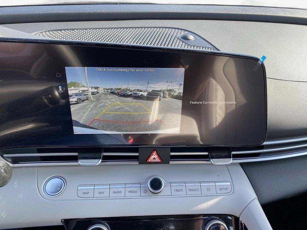 New 2026 White Hyundai Limited image 19