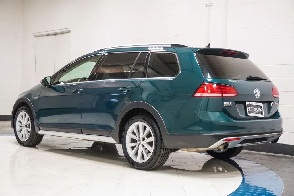 Used 2019  Volkswagen TSI S image 38