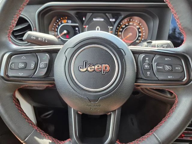 Used 2024 White Jeep Rubicon image 30