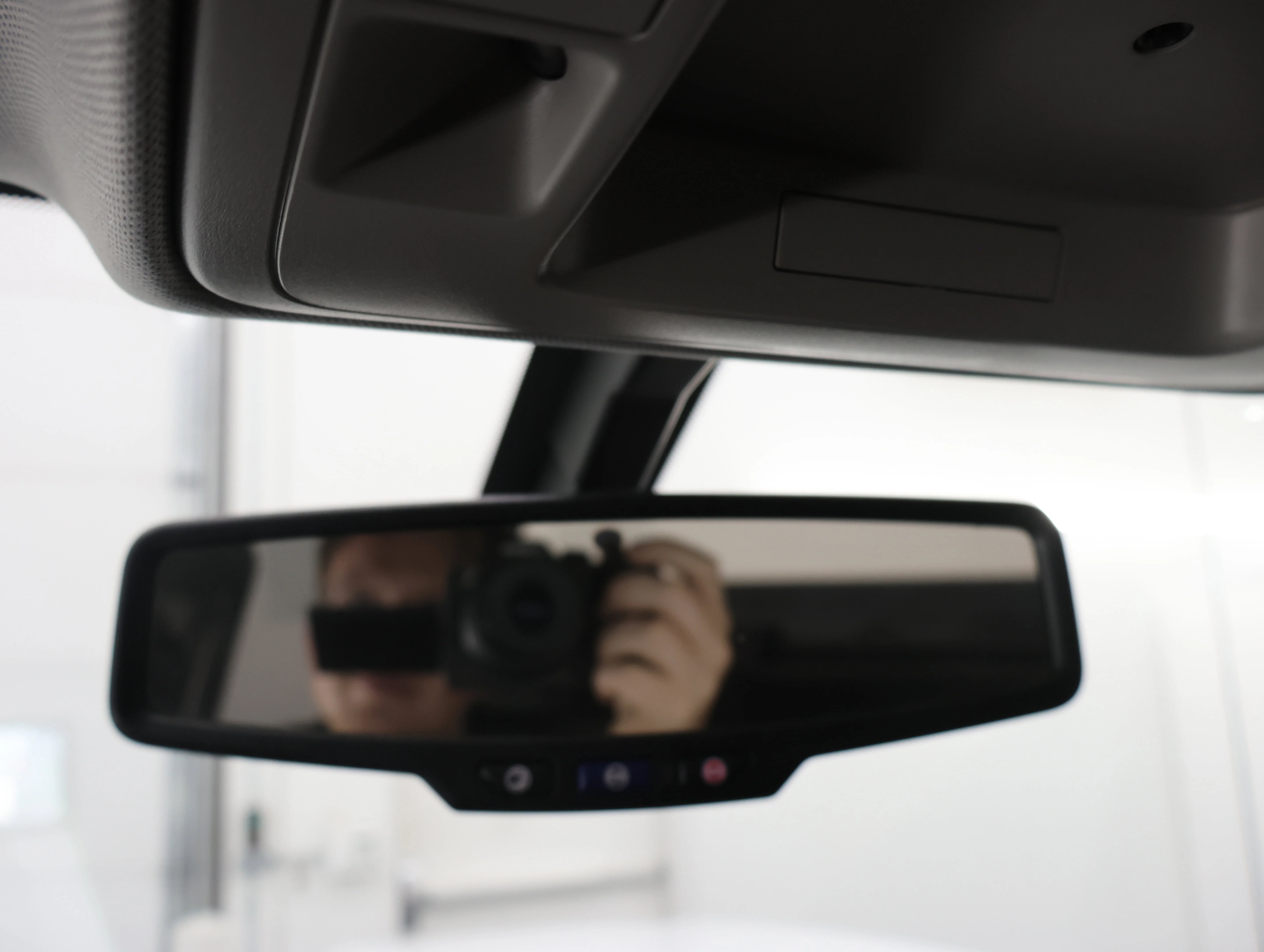 Used 2015 Summit White Chevrolet LT image 47