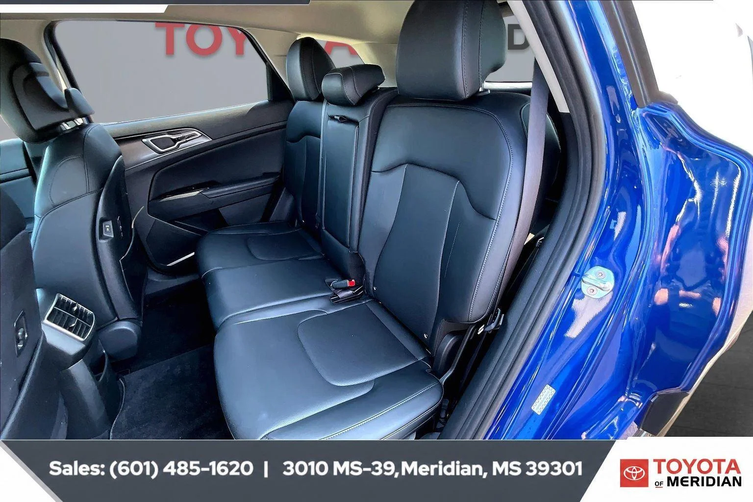 Used 2023 Sapphire Blue Kia EX image 19