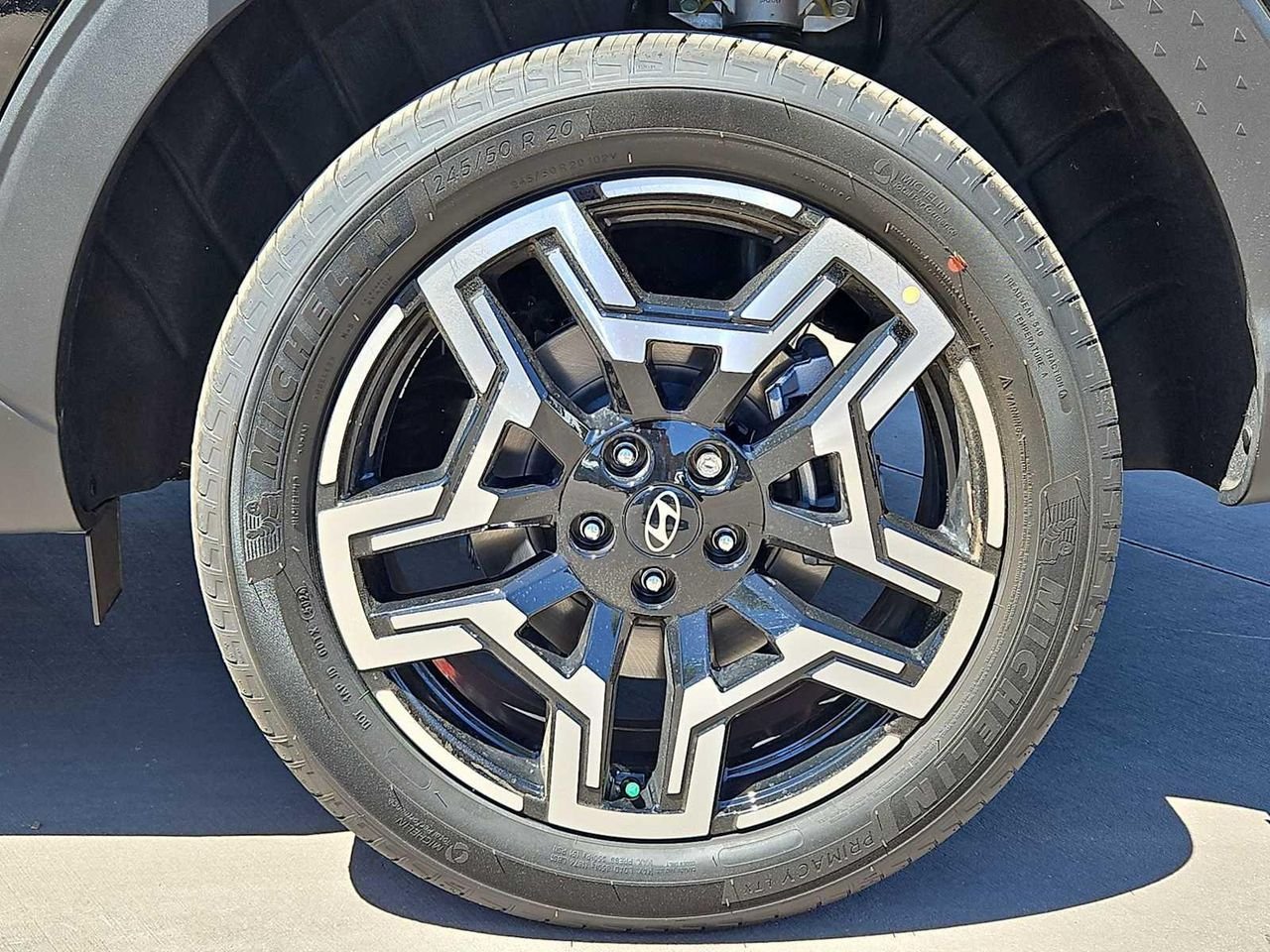 2025 Hyundai Santa Cruz Limited - Photo 13