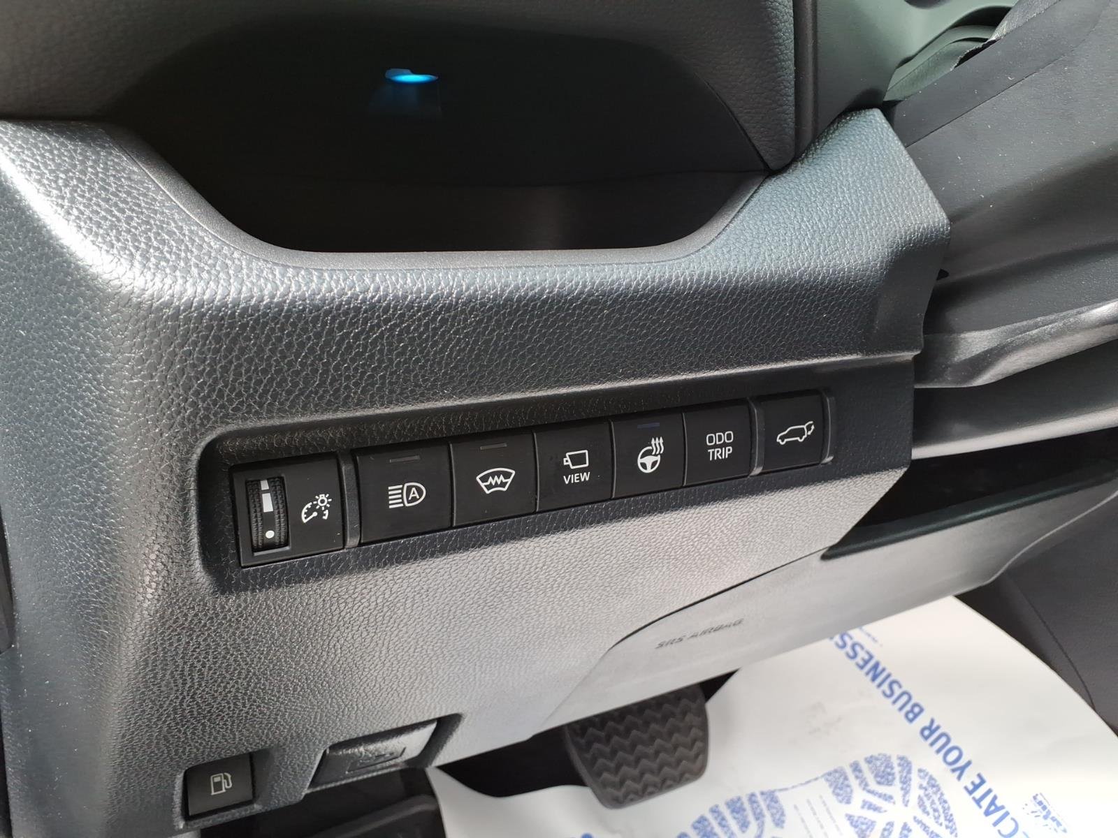 Used 2023 Silver Sky Metallic/Midnight Black Metallic Toyota Hybrid XSE image 19