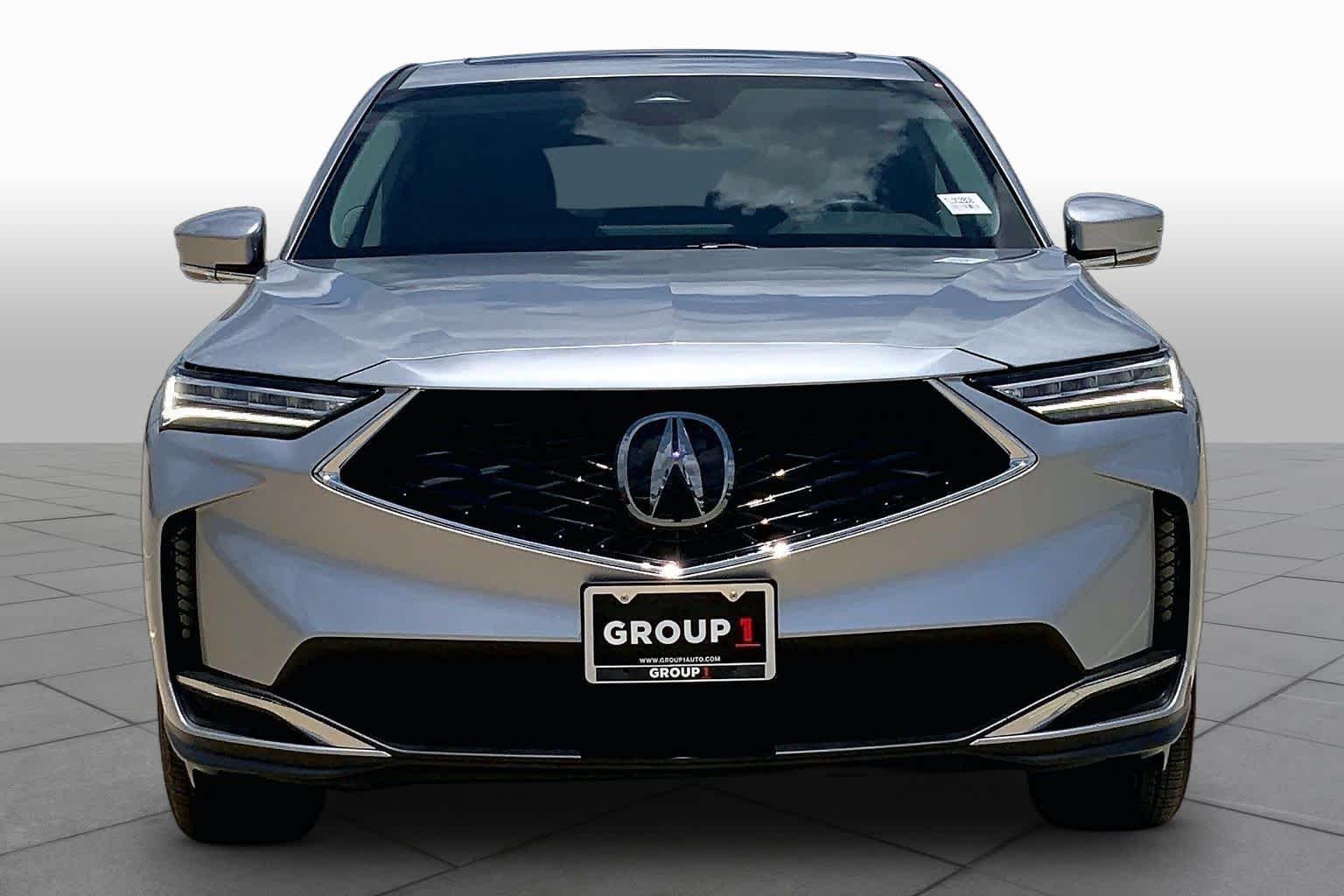 Used 2026 Solar Silver Metallic Acura  image 4