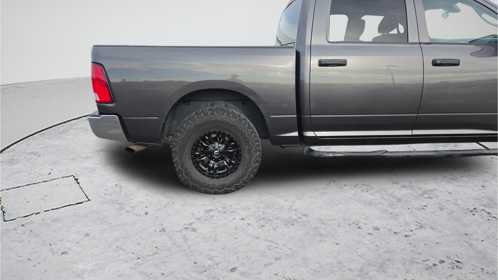 Used 2014 Gray Ram Tradesman image 24