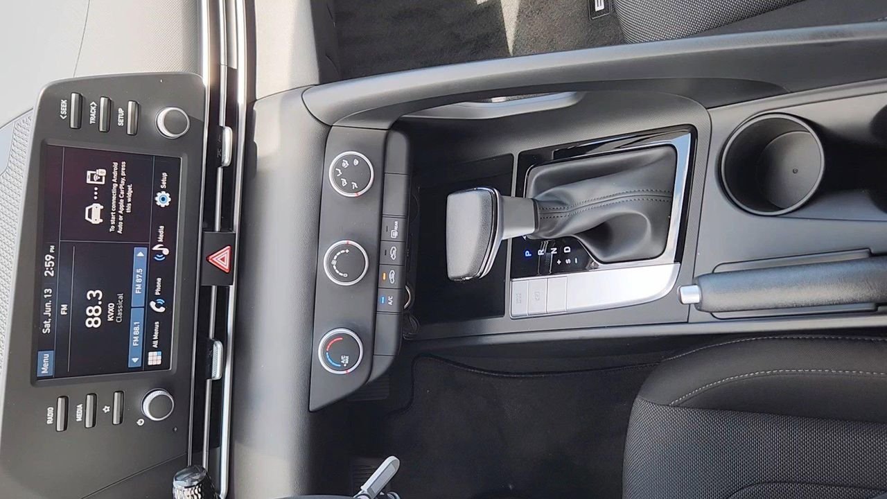 New 2026 Serenity White Hyundai SE image 14