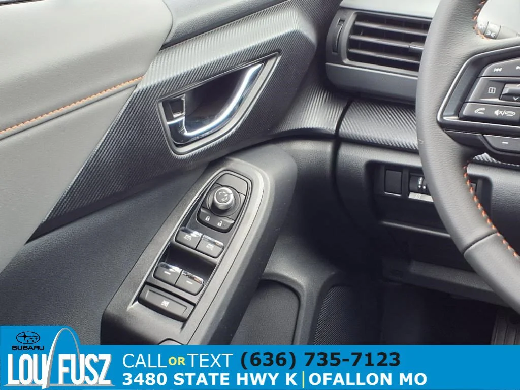 2025 Subaru Crosstrek Limited - Photo 12
