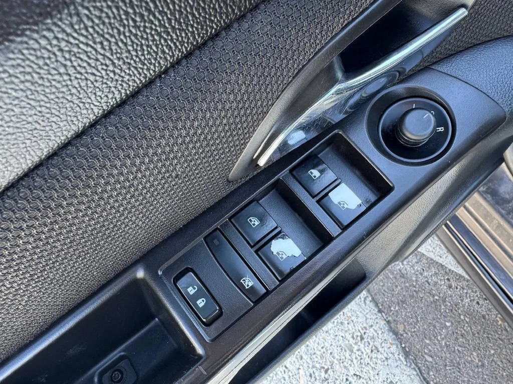Used 2015 Tungsten Metallic Chevrolet LT image 10