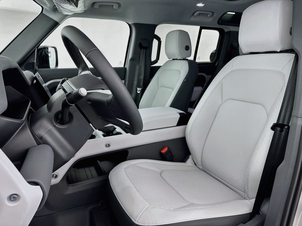 New 2026 Borasco Grey Land Rover X-Dynamic SE image 21