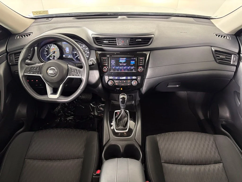 Used 2019 White Nissan SV image 33