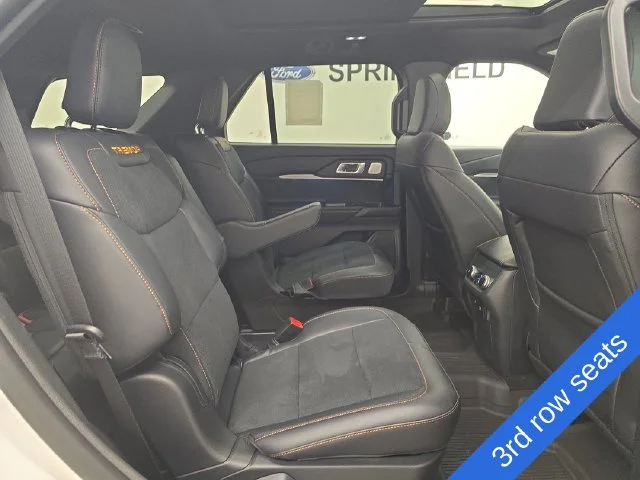 New 2026 Star White Metallic Tri-Coat Ford Tremor® image 14