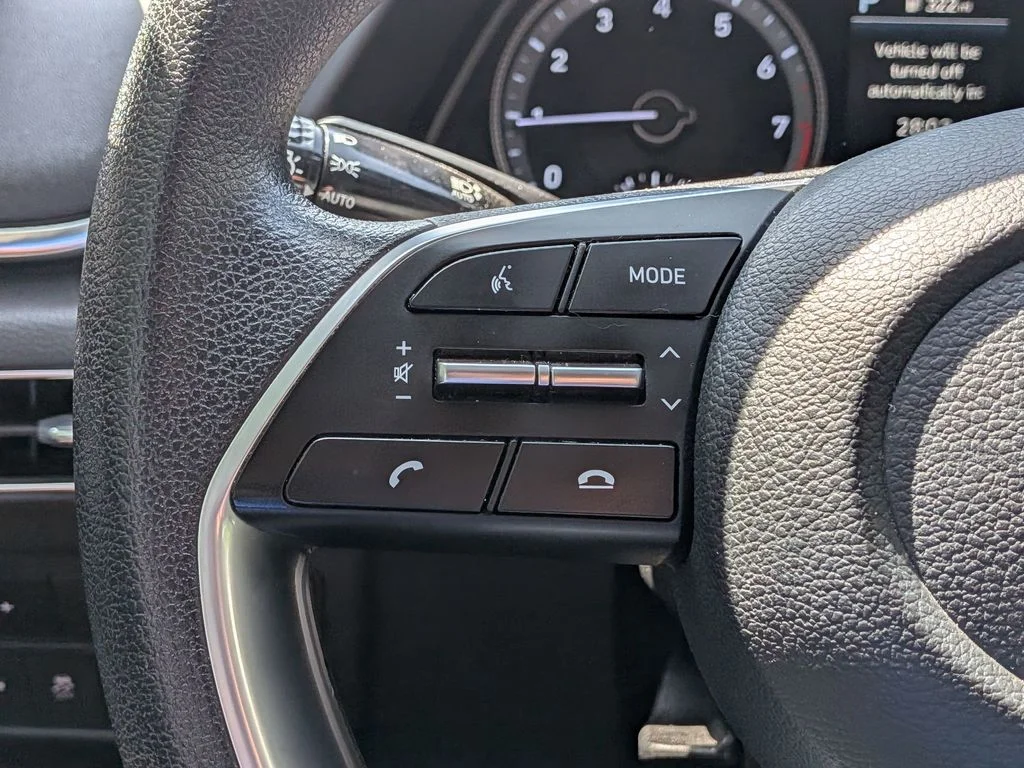 Used 2022 Gray Hyundai SEL image 17