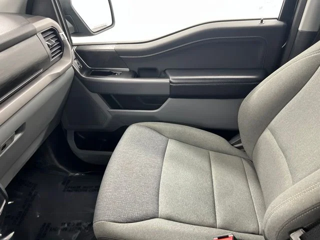Used 2025 Black Ford XLT image 17