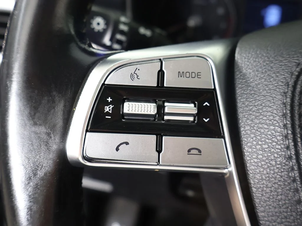 Used 2022 Gray Kia S image 46