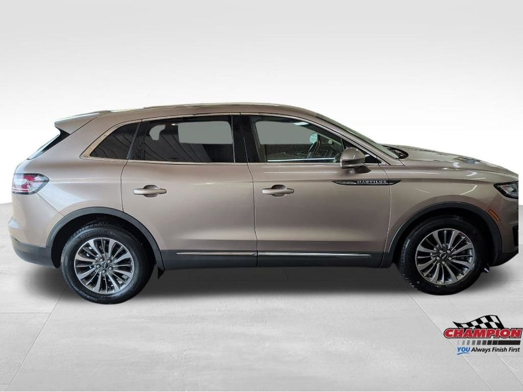 Used 2019 Brown Lincoln Select image 6