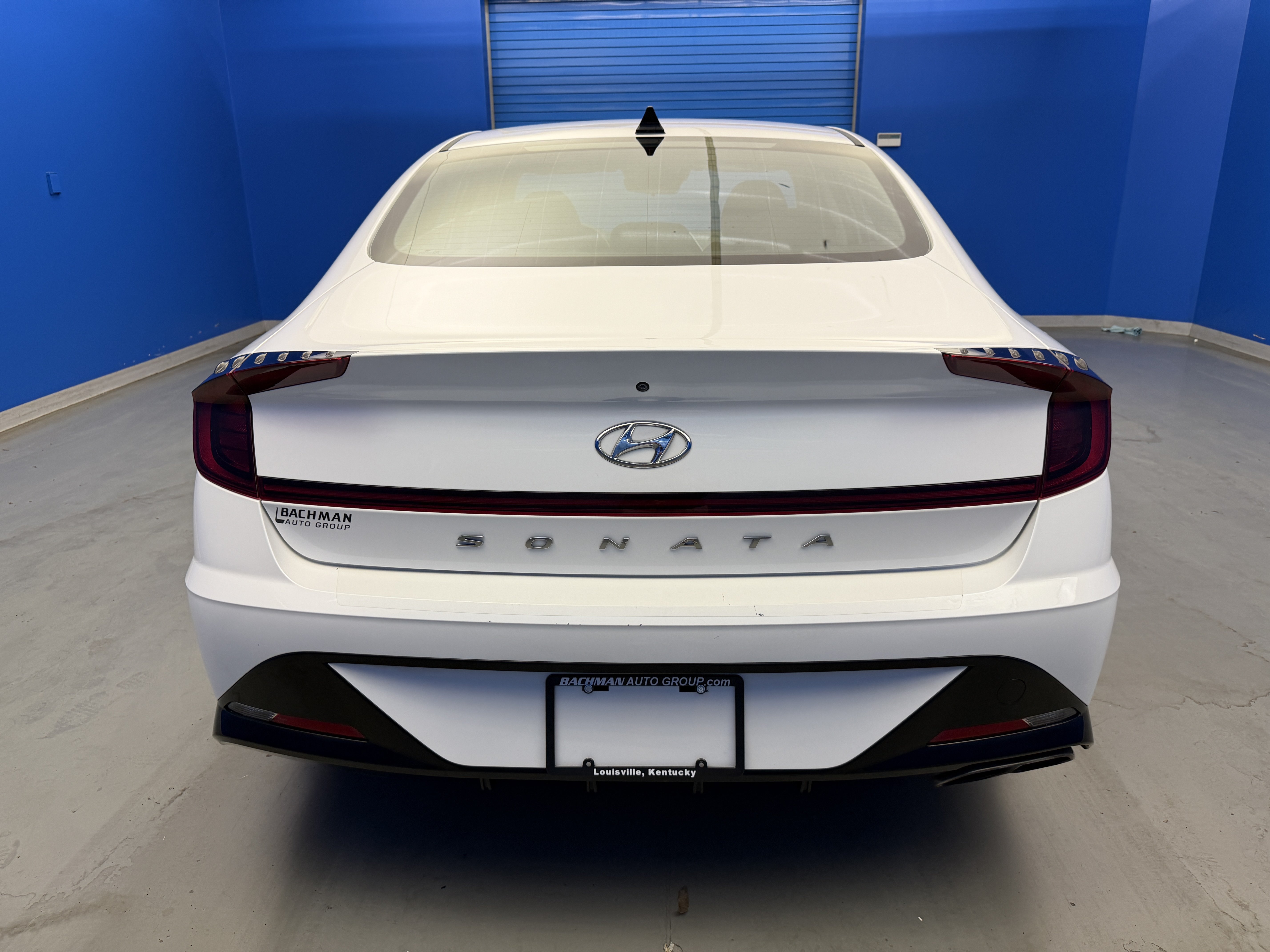 Used 2021 Quartz White Hyundai SEL image 6