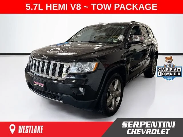 2013 Jeep Grand Cherokee Overland 4WD's photo