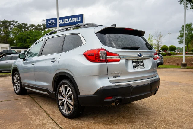 Certified Used 2022 Ice Silver Metallic Subaru Limited image 16