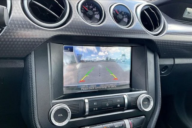 Used 2019 Silver Ford GT Premium image 13