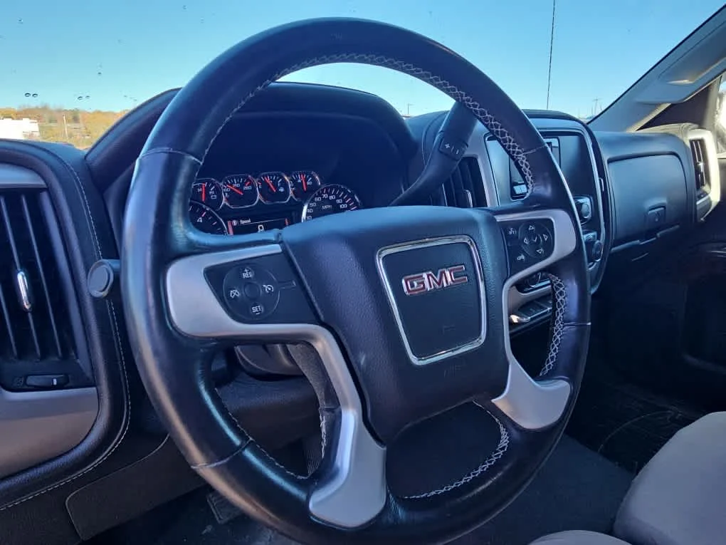 Used 2014 Summit White GMC SLE image 5