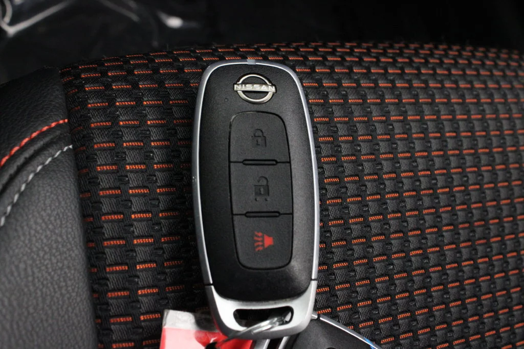 2025 Nissan Kicks SR - Photo 30
