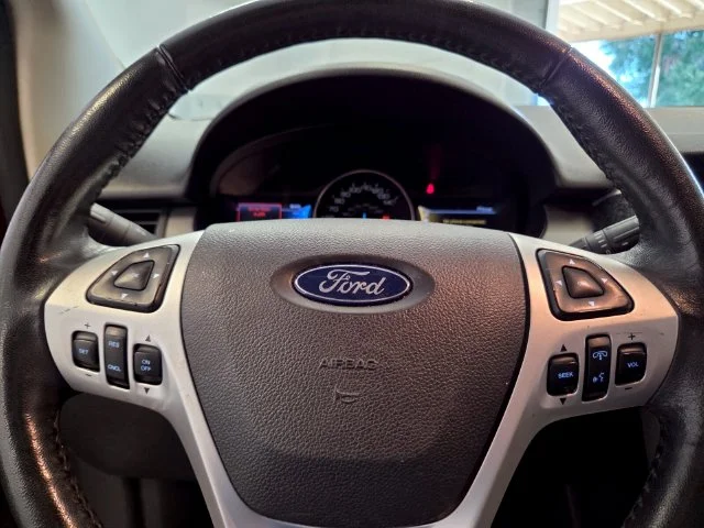 Used 2013 Red Ford SEL image 24