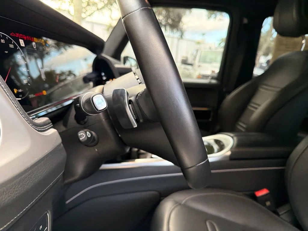 Used 2025 White Mercedes-Benz G 550 image 45
